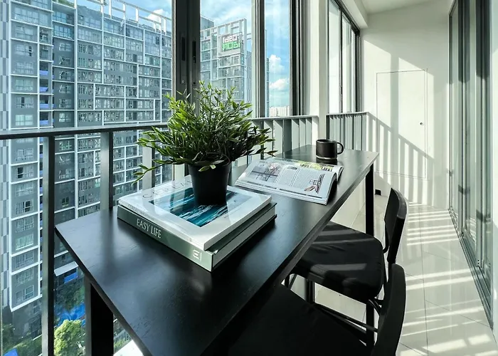 Tranquil 2 Bedroom - Ultra Fast Wifi - Bts On Nut Apartment