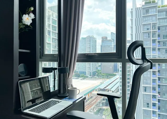 Tranquil 2 Bedroom - Ultra Fast Wifi - Bts On Nut Apartment *
