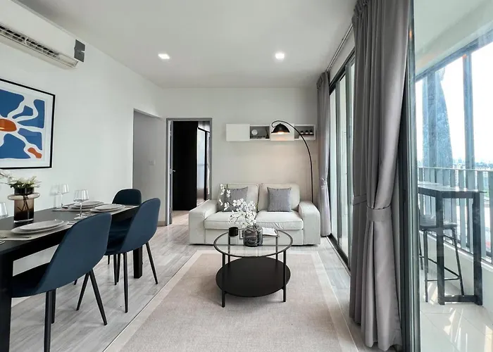 Tranquil 2 Bedroom - Ultra Fast Wifi - Bts On Nut Apartment *