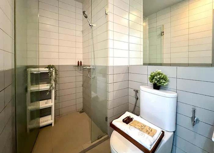 Tranquil 2 Bedroom - Ultra Fast Wifi - Bts On Nut Apartment